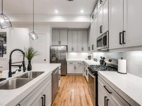 2015 S Ewing Avenue , Dallas Texas 75216