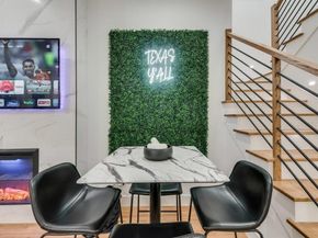 2015 S Ewing Avenue , Dallas Texas 75216