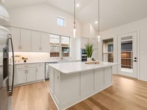 4821  Forest Crest Parkway , Arlington Texas 76005