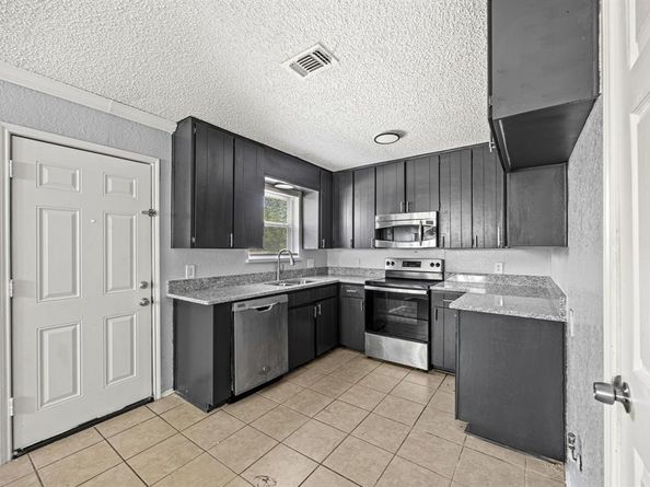 606  Circleview Drive , Mansfield Texas 76063