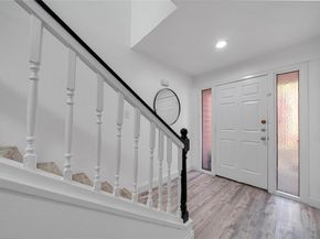 6738  Eastridge Drive  101, Dallas Texas 75231