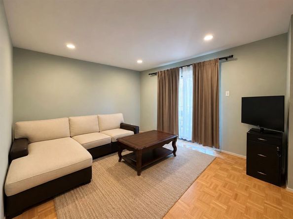 5335  Bent Tree Forest Drive  264, Dallas Texas 75248