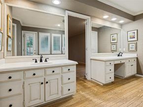 1411  Clubview Court , Arlington Texas 76013