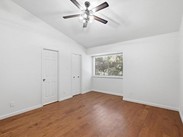8750  Park Lane  111, Dallas Texas 75231