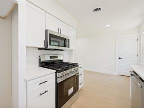 318  Parkwood Place , Lewisville Texas 75067