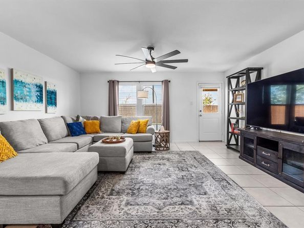404  Ranchito Pass , Fort Worth Texas 76052