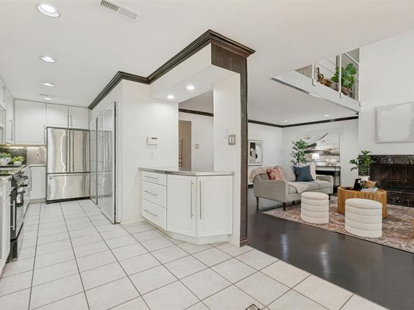 6362  Southpoint Drive , Dallas Texas 75248