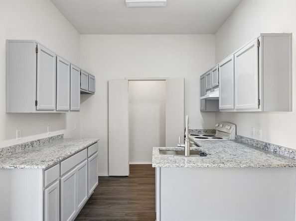 1041  Tennessee Trail , Arlington Texas 76017