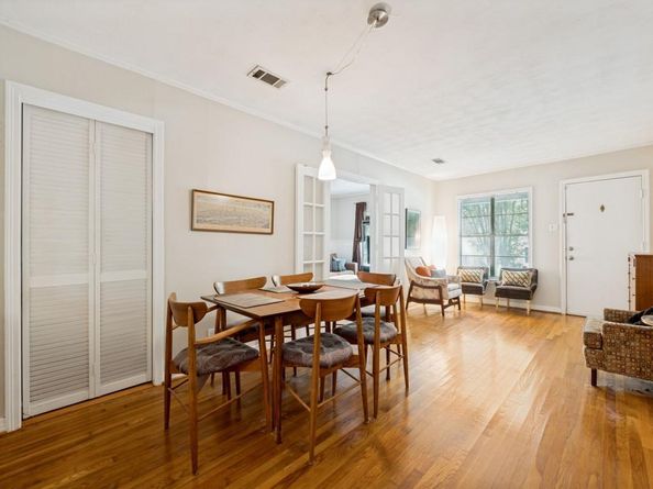 9543  Peninsula Drive , Dallas Texas 75218