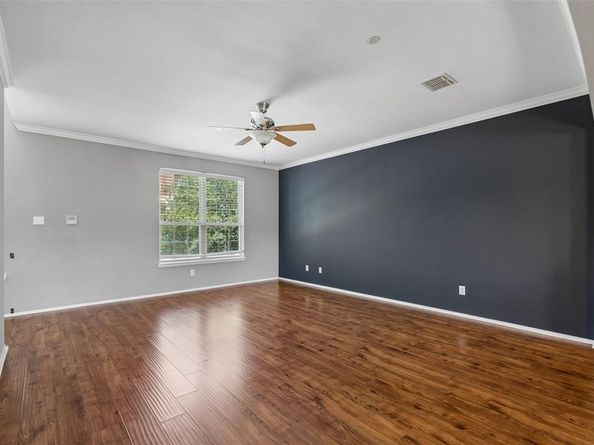 2126  Mcparland Court , Carrollton Texas 75006