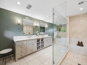 9261  Meadowglen Drive , Dallas Texas 75238