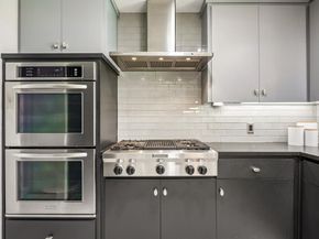 3040  Selma Lane , Farmers Branch Texas 75234