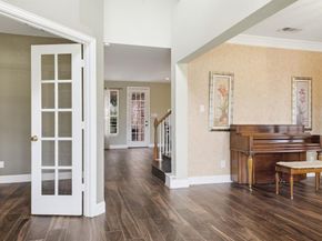 1605  Hawkins Court , Carrollton Texas 75010