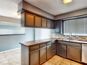 308  Towne House Lane , Richardson Texas 75081