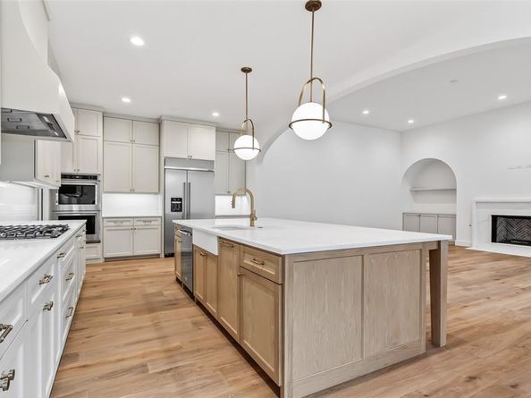 8629  Lockhaven Drive , Dallas Texas 75238