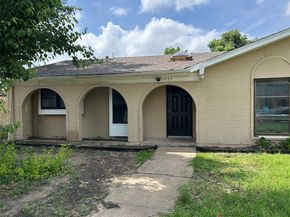 1033  Rockledge Drive , Garland Texas 75043