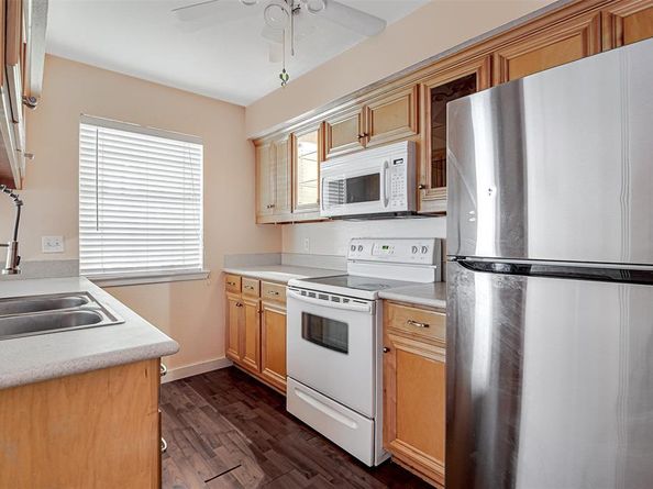 601  St Charles Drive , Arlington Texas 76013