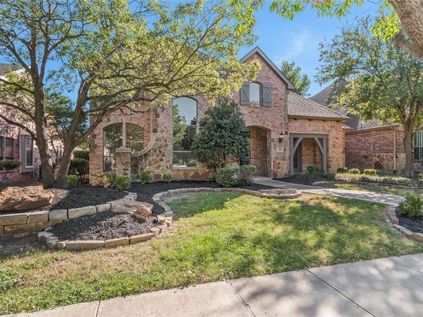 2246  Magic Mantle Drive , Lewisville Texas 75056