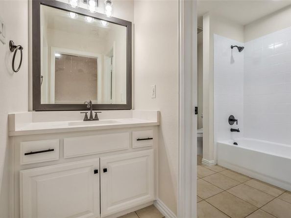 2246  Magic Mantle Drive , Lewisville Texas 75056