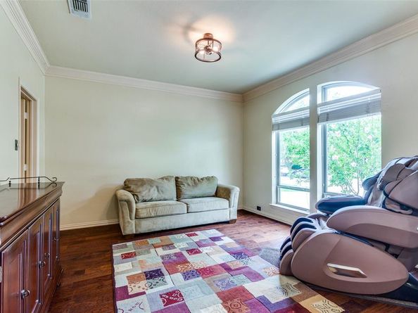 6707  Canyon Crest Drive , Fort Worth Texas 76132