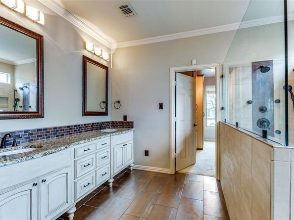 6707  Canyon Crest Drive , Fort Worth Texas 76132