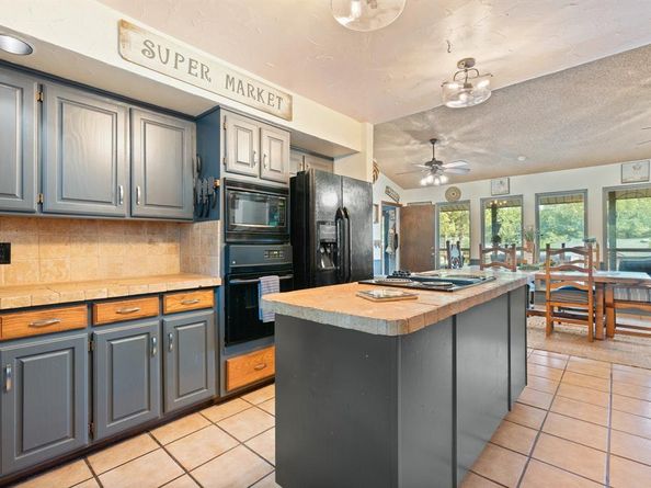 4101  Stonewick Drive , Arlington Texas 76016
