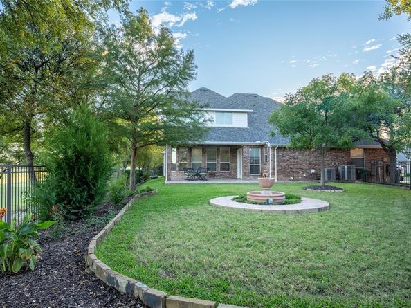 8870  Kameryn Lane , Lantana Texas 76226