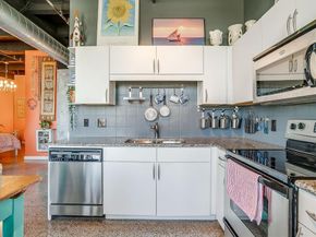 221 W Lancaster Avenue  7008, Fort Worth Texas 76102