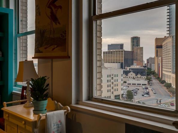 221 W Lancaster Avenue  7008, Fort Worth Texas 76102