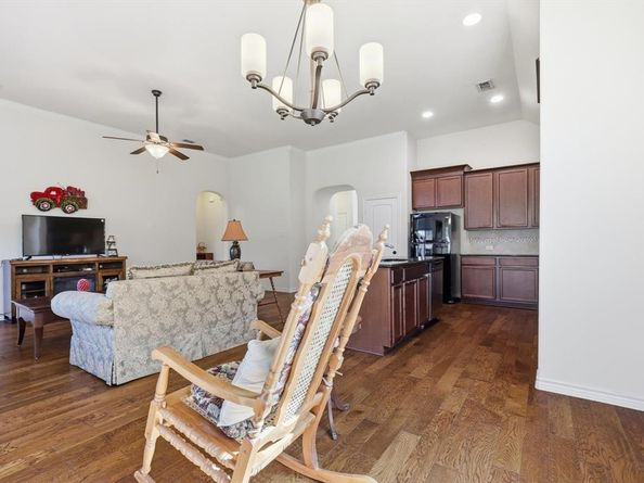 600  Caudle Lane , Savannah Texas 76227