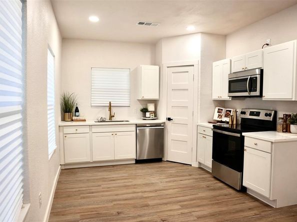 1507 E Maddox Avenue , Fort Worth Texas 76104