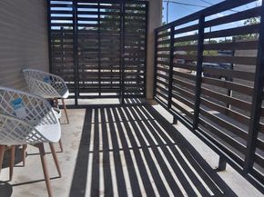 825 W 12th Street , Dallas Texas 75208