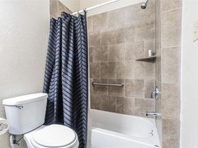 825 W 12th Street , Dallas Texas 75208