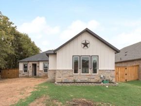 2729  Pike Drive , Lancaster Texas 75134