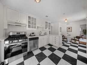 2219  Fairmount Avenue , Fort Worth Texas 76110