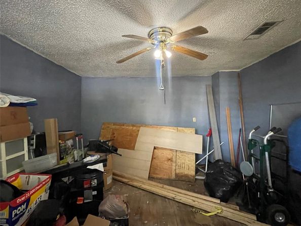 110 N Marlborough Avenue , Dallas Texas 75208