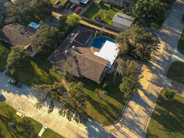 1413  British Boulevard , Grand Prairie Texas 75050