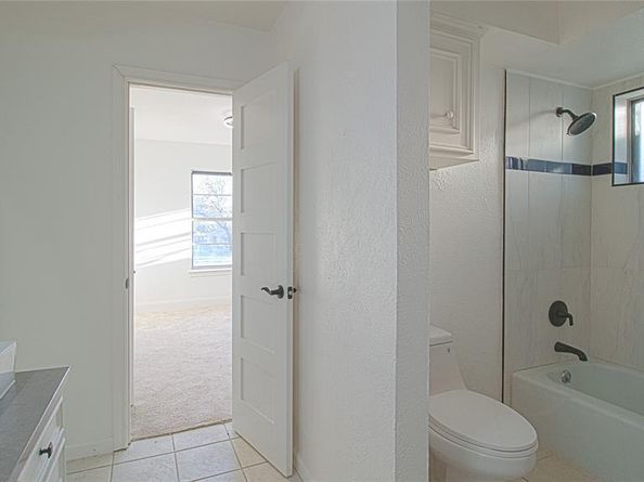 1413  British Boulevard , Grand Prairie Texas 75050