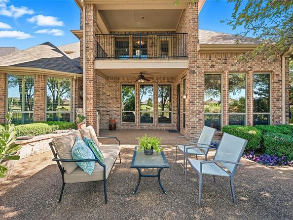 8930  Crockett Drive , Lantana Texas 76226