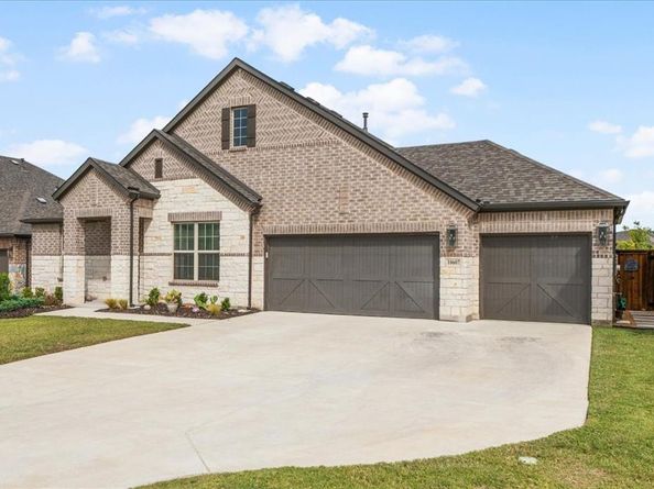 10607  Smoky Oak Trail , Argyle Texas 76226