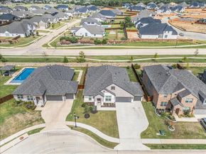 10607  Smoky Oak Trail , Argyle Texas 76226