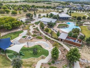 10607  Smoky Oak Trail , Argyle Texas 76226