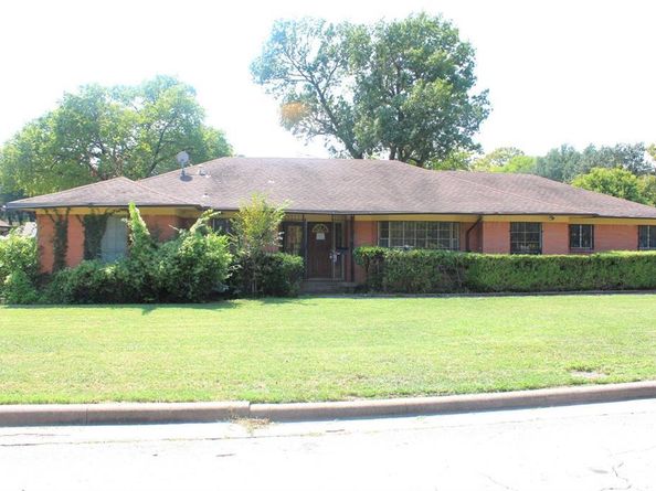 706 W Five Mile Parkway , Dallas Texas 75224