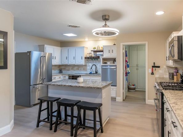 2725  Regal Road , Plano Texas 75075