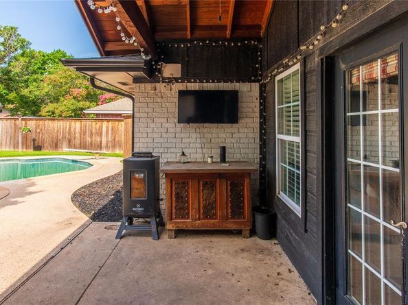 2725  Regal Road , Plano Texas 75075