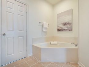 4121  Mckinney   30, Dallas Texas 75204