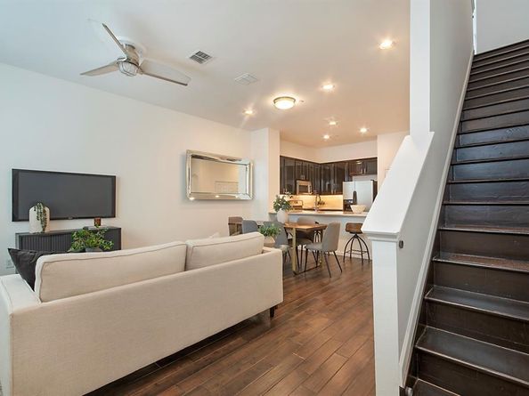 4121  Mckinney   30, Dallas Texas 75204