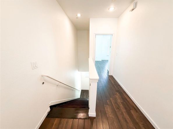 4121  Mckinney   30, Dallas Texas 75204