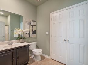 4121  Mckinney   30, Dallas Texas 75204