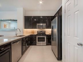 4121  Mckinney   30, Dallas Texas 75204